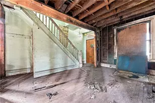 312 Johnston Ave, Pittsburgh, PA 15207 - Photo 6