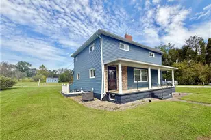 137 E 2nd St, Jefferson Township, PA 15442 - Photo 2