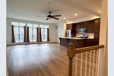 329 Parade St, Cranberry Township, PA 16066 - Photo 6