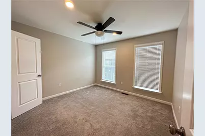 329 Parade St, Cranberry Township, PA 16066 - Photo 14