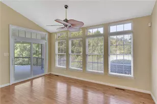 1141 Linden Vue Dr, North Strabane, PA 15317 - Photo 12