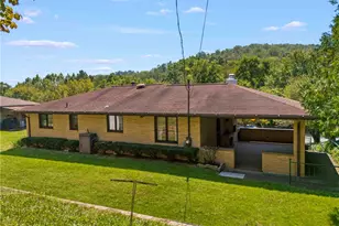 1210 1st St, Canonsburg, PA 15317 - Photo 32