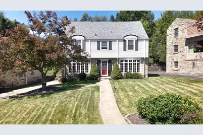 1432 Terrace Drive, Pittsburgh, PA 15228 - Photo 2