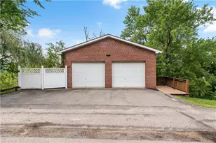 2522 Homehurst Ave, Pittsburgh, PA 15234 - Photo 4
