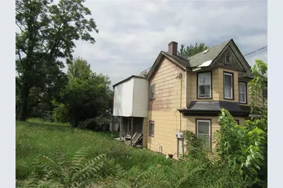 140 Walnut St, Uniontown, PA 15401 - Photo 2