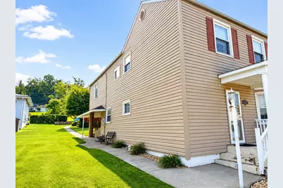 510 Walnut St, Vanderbilt, PA 15486 - Photo 2