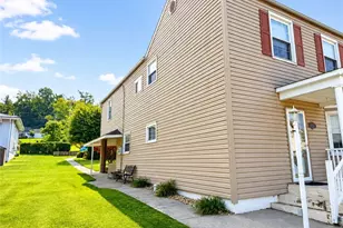 510 Walnut St, Vanderbilt, PA 15486 - Photo 2