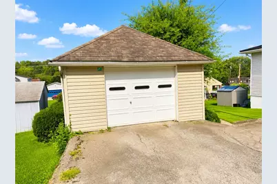 510 Walnut St, Vanderbilt, PA 15486 - Photo 8