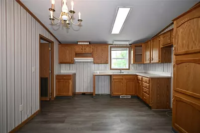 1039 Golden Circle, Forward Township, PA 15037 - Photo 12