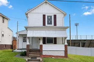 312 Jackson Ave, Vandergrift, PA 15690 - Photo 2