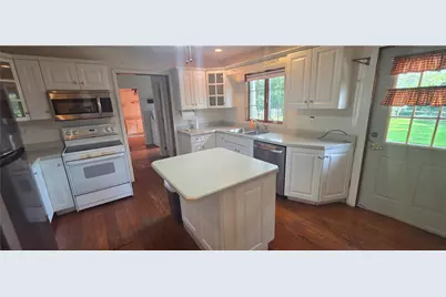 525 Davis Ave, Somerset Boro, PA 15501 - Photo 12