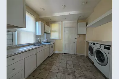 929 Summit Avenue, Monessen, PA 15062 - Photo 6