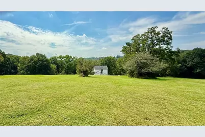 179 Love Rd, Oakland Township, PA 16025 - Photo 10