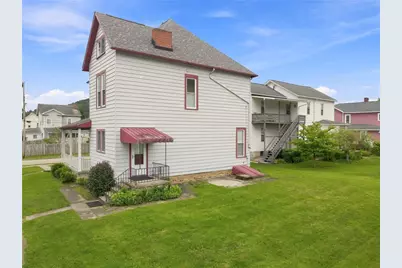 209 S 5th Street, West Newton, PA 15089 - Photo 30