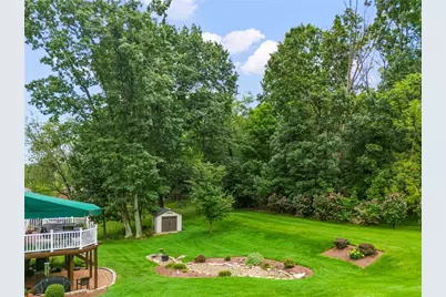 380 Carmell Dr, Pittsburgh, PA 15241 - Photo 4