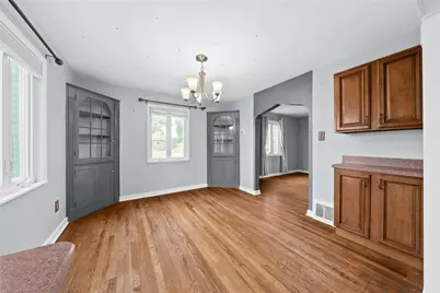 4330 Overhill St, Bethel Park, PA 15102 - Photo 8