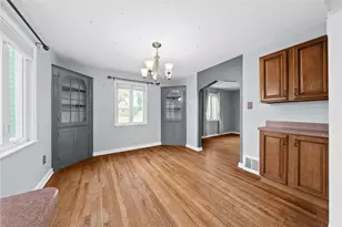 4330 Overhill St, Bethel Park, PA 15102 - Photo 8