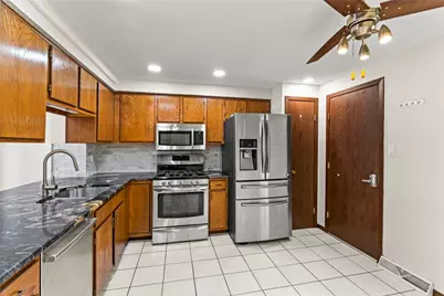 1107 Valleyview Dr, Cecil, PA 15055 - Photo 14