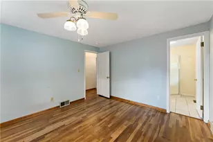 904 Lindenwood Dr, Pittsburgh, PA 15234 - Photo 24