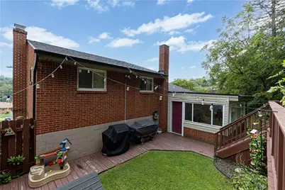 4913 Seneca, West Mifflin, PA 15122 - Photo 4