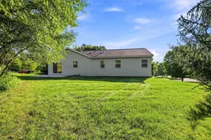 221 Cottonwood Ln, Marshall, PA 15090 - Photo 4