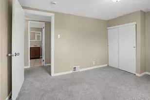 2840 McKelvey Rd, Pittsburgh, PA 15221 - Photo 32