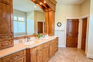921 Three Degree Rd, Penn Township, PA 16002 - Photo 24