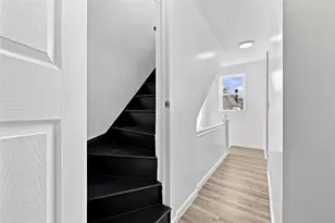 210 Robinson St, Pittsburgh, PA 15213 - Photo 24