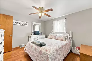 132 Allison Ave, Houston, PA 15342 - Photo 16