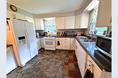 410 Liberty Street, Grove City Boro, PA 16127 - Photo 14