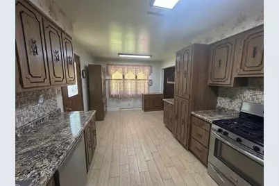 108 Mobert Dr, Rostraver, PA 15012 - Photo 6