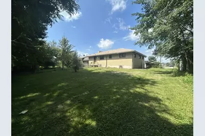 108 Mobert Dr, Rostraver, PA 15012 - Photo 24