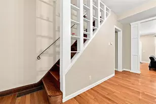 1820 Sarah St, Pittsburgh, PA 15203 - Photo 14