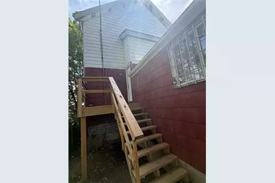 2812 Lanpark St, Pittsburgh, PA 15204 - Photo 1