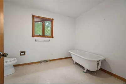 5 Fairview St, Leet Township, PA 15143 - Photo 28