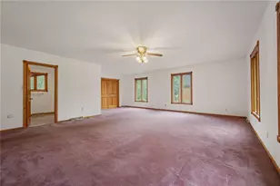 5 Fairview St, Leet Township, PA 15143 - Photo 26