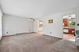 1104 Greenfield Rd, Lackawannock Township, PA 16148 - Photo 8