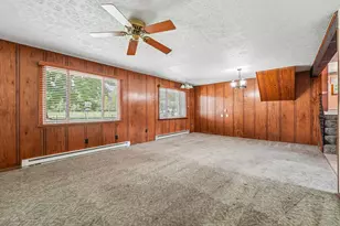 1104 Greenfield Rd, Lackawannock Township, PA 16148 - Photo 14