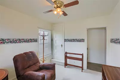 302 Foch St, Ellwood City, PA 16117 - Photo 28