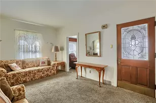 302 Foch St, Ellwood City, PA 16117 - Photo 12