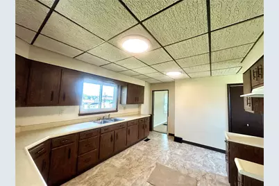 412 3rd St, Luzerne Township, PA 15413 - Photo 6