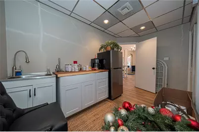 434 Allegheny River Blvd, Oakmont, PA 15139 - Photo 12