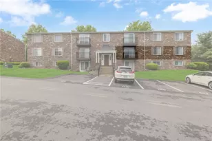 6215 Patrick Henry Dr, Hopewell Township, PA 15001 - Photo 2