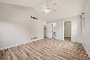 333 Warrick Dr, Seven Fields Boro, PA 16046 - Photo 16