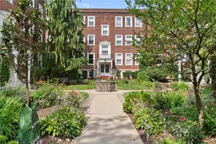 722 Wisteria Ave, Pittsburgh, PA 15228 - Photo 4