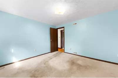 502 Saint Thomas Drive, Hempfield Township, PA 15601 - Photo 22