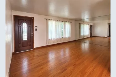 205 Highland Dr, Elizabeth Twp/Boro, PA 15037 - Photo 2