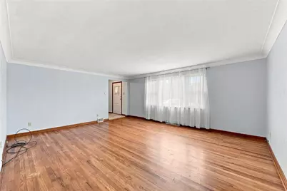 105.5 Olive Dr, Level Green, PA 15085 - Photo 4