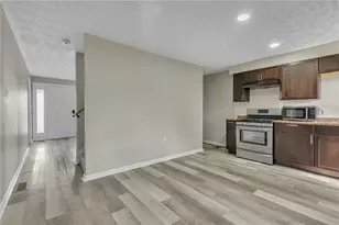 719 Grove St, Aliquippa, PA 15001 - Photo 6