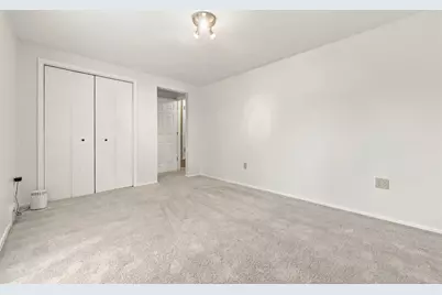 809 White Oak Cir, Pittsburgh, PA 15228 - Photo 32